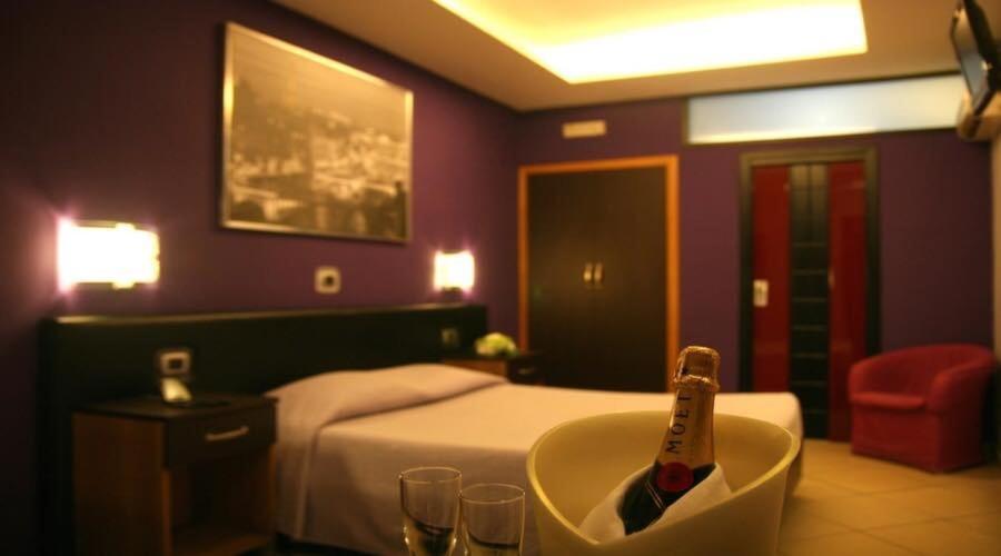 Hotel Daytona Casoria Buitenkant foto